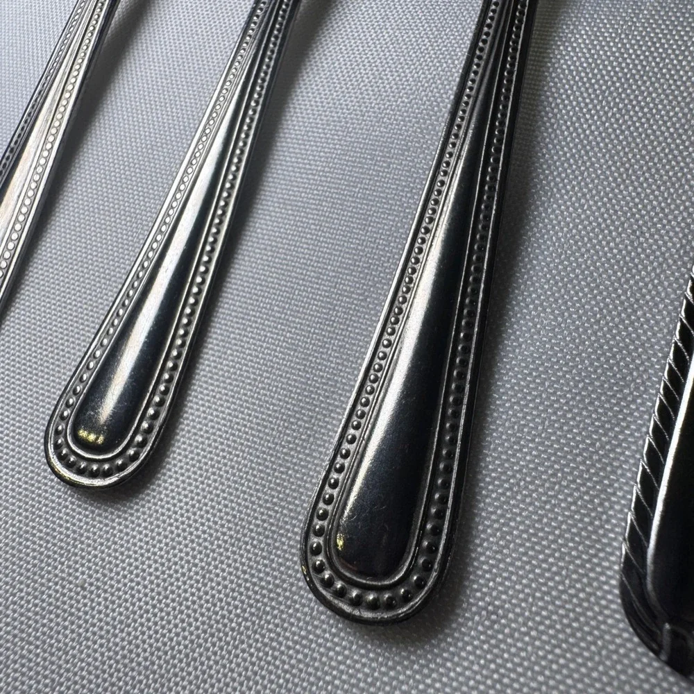 Vintage 20pc Stainless Steel Flatware Beaded Border Knives Forks Spoons Silver